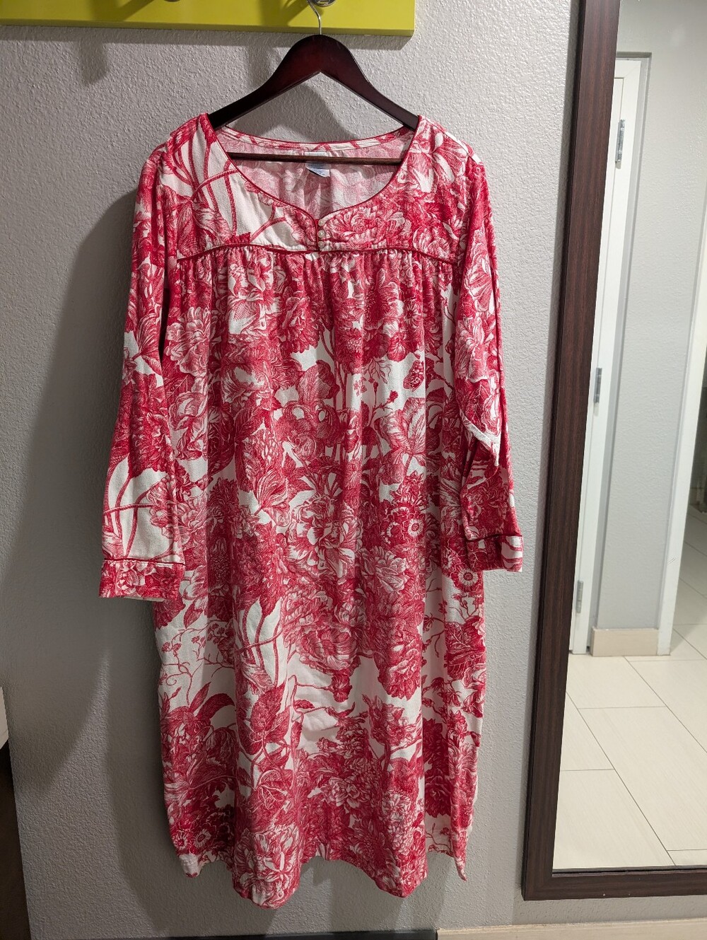 Lands' End Red And White 100% Cotton Flannel Long Nightgown Women's Size 3X
